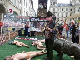 Nachgestelltes Jagdgatter in der Stadt