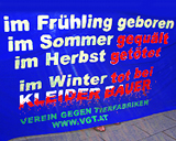 "Im Winter tot bei Kleider Bauer ..."