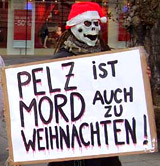 Kleider Bauer bleibt hart – auch zu Weihnachten