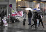 VGT Tirol: Schneeregen Ende Oktober - kein Grund nicht zu protestierten!
