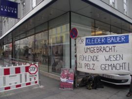Kleider Bauer