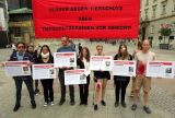 Sieben schwerverletzte TierschützerInnen am Stephansplatz in Wien