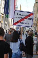"Uns stinkt diese Landwirtschaftspolitik!"