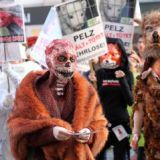 Große VGT-Pelzdemo zum Grauen hinter Pelz!