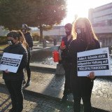 Österreichweit Mahnwachen zum Vollspaltenboden Schweine vor Landwirtschaftskammern