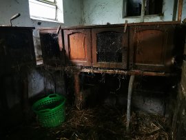 dunkle Boxen
