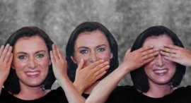 Köstinger als die 3 Affen