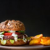 Super Bowl mit veganen Snacks