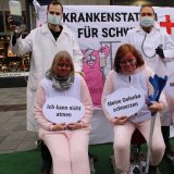 Einladung: VGT-Aktion Schweine-Krankenstation mit Patienten vom Vollspaltenboden