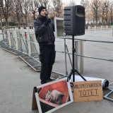 Tierschutzprotest gegen Schweine-Vollspaltenboden bei GAP-PK der Bundesregierung