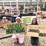 Tierschutz-Aktion vor dem Vorarlberger Landhaus