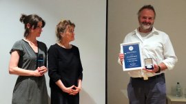 Martin Balluch mit dem Peter-Singer-Preis