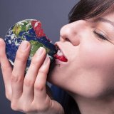 Klimaaktion morgen am Stephansplatz – Weltkugel wird gegessen