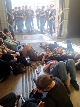 Die Kundgebung wird geräumt