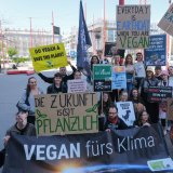 Einladung: VGT-Aktion zum Vegan Earth Day 2024